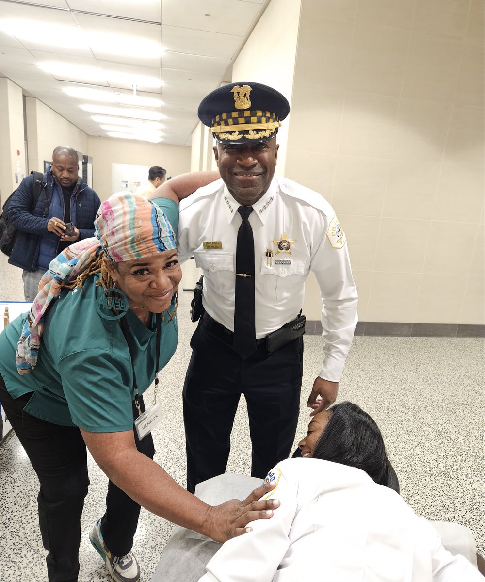 Afantasticfreemassage tweet media