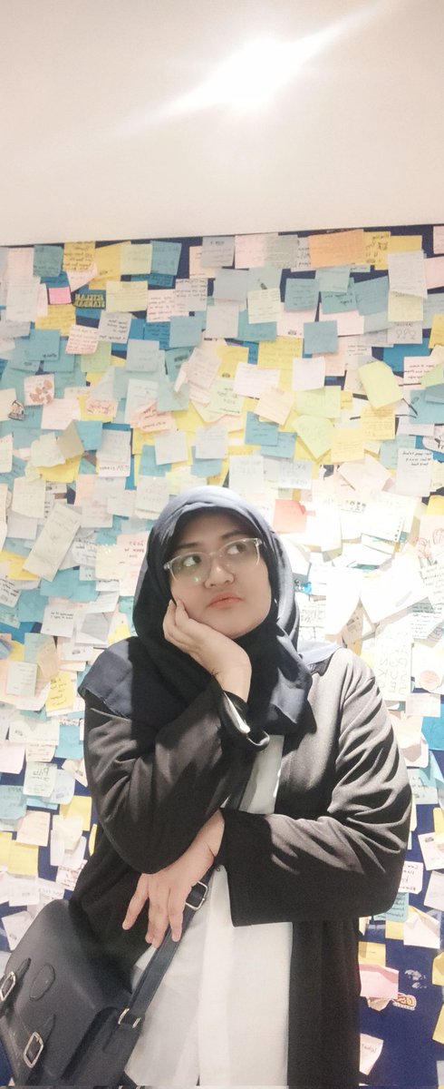 ๐๐ง๐ง๐๐ญ๐ฒ๐, graduat. tweet media