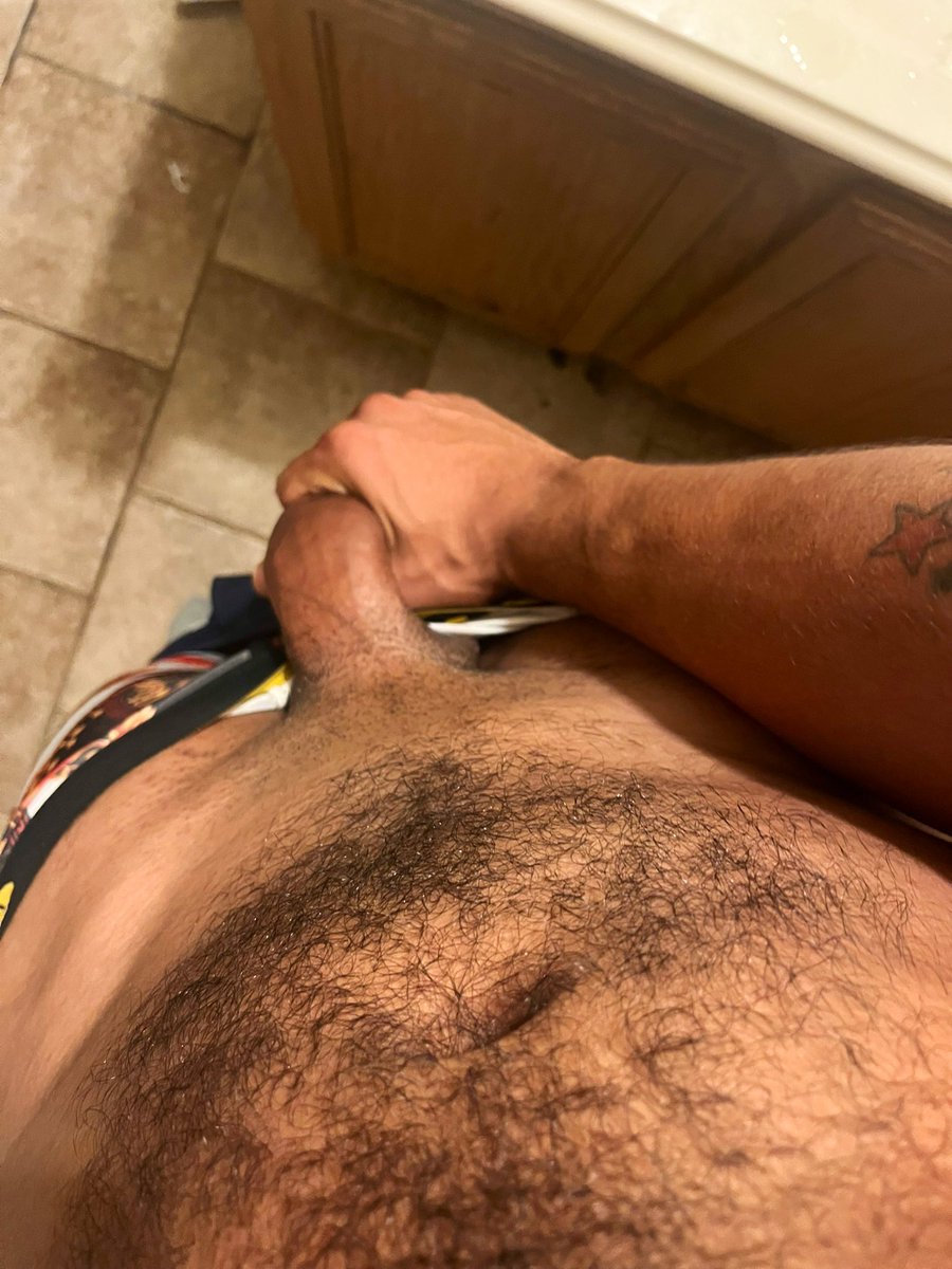 100 rt and comments and I’ll drop my Halloween tape!😈🍆SUB to my 0F in my bio!🤫
