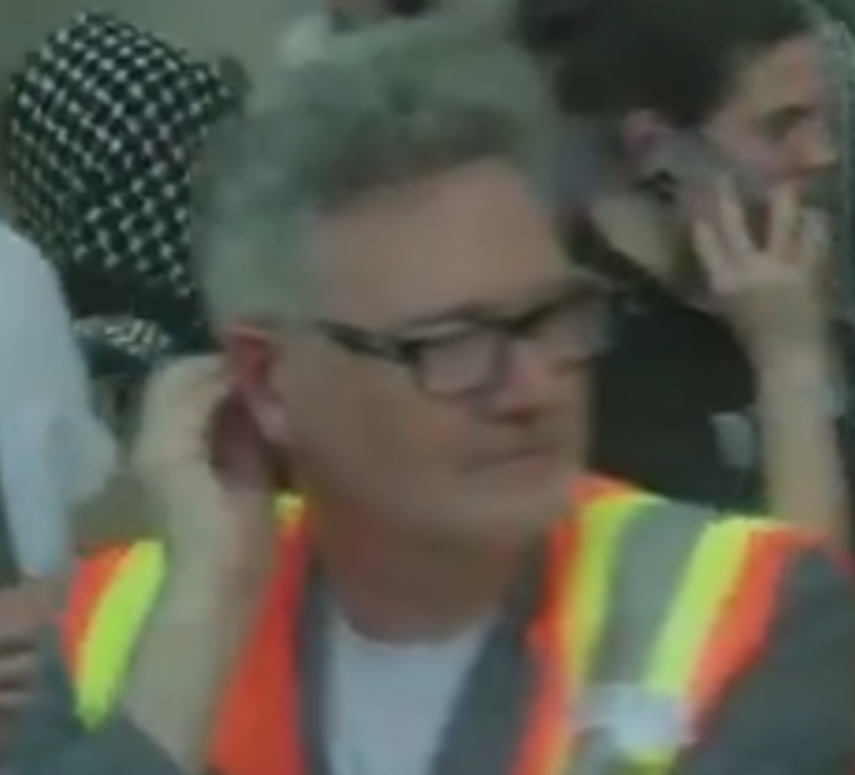 🚨 Professor Adam Tooze, History, Columbia University.

Participated in the illegal pro-Hamas encampments as students wildly chanted for a global uprising against Jews and Israel.

"I'm in the process of getting my green card for permanent residence, so I can't get arrested."