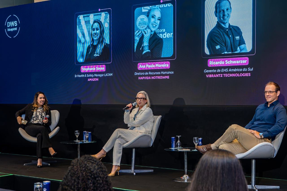 mzf4_group's tweet image. #MZF4 was represented by Jéssica Melo (EHS Technician) at the Digital Workplaces Summit, an event organized by Blueprintt that brought together leaders from different sectors for inspiring discussions on strategy and culture, operations and sustainability, and the future of work.