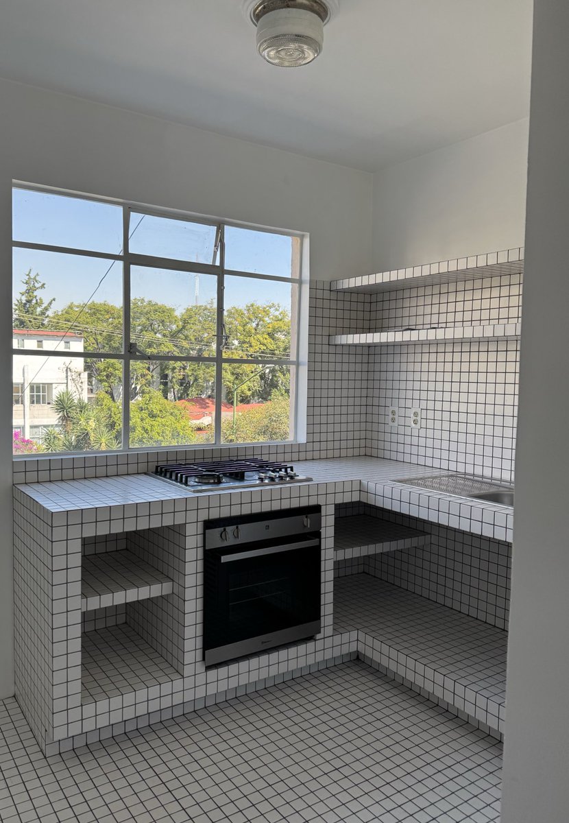 rodlemmus's tweet photo. Hoy vi un depa súper lindo y me obsesioné con el baño y cocina https://t.co/941dO1D2PS