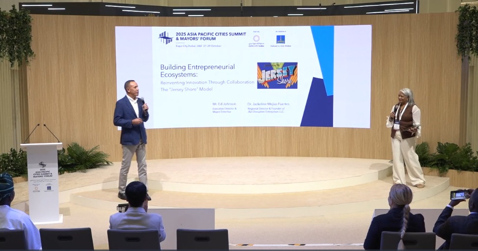 Honored to present on The City Hall Stage alongside Dr. Jackeline Mejias Fuertes at the APCS at Expo City Dubai! Grateful for the opportunity to share insights and connect with global leaders shaping the future of our cities. 🌍✨
contentportal.expocitydubai.com/s/p49h596sc7mw…