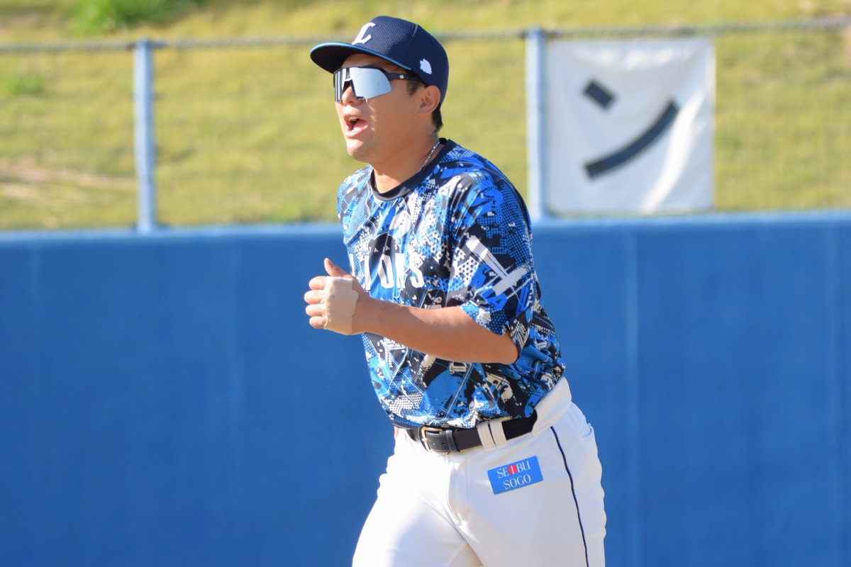 ウォーミングアップスタート！ #柘植世那 選手 #古市尊 選手 #埼玉西武