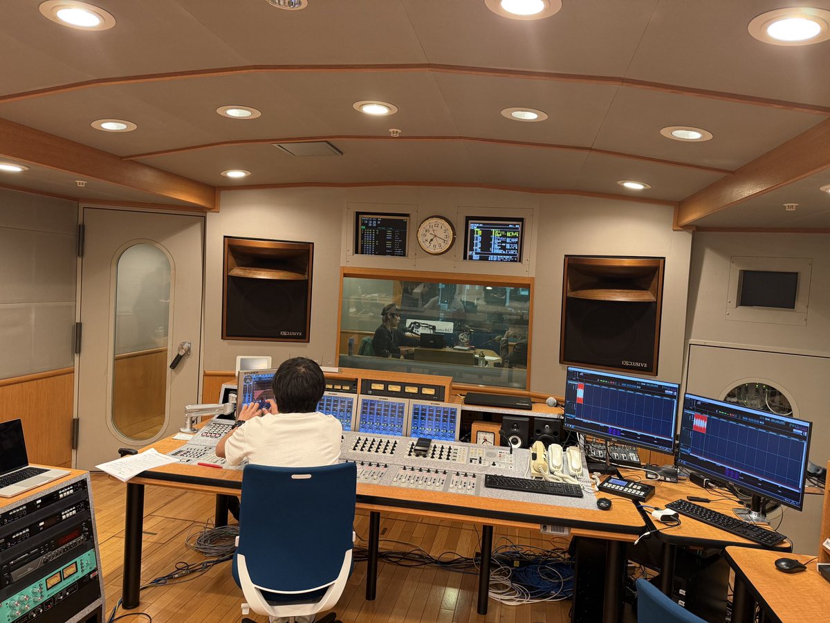 本日13:45からFMヨコハマ「FLAG」
FUJI SPEEDWAY No, Racing, No Lifeで
いよいよ来週開催の #スーパー耐久 第7戦富士に向けた
#SHADERACING ドライバー #平中克幸 と  #石川舜一郎 さんの2回目の放送です
お時間がございましたら、ぜひラジオをお聴きくださいませ。

#flag847 #FMヨコハマ #fswpress