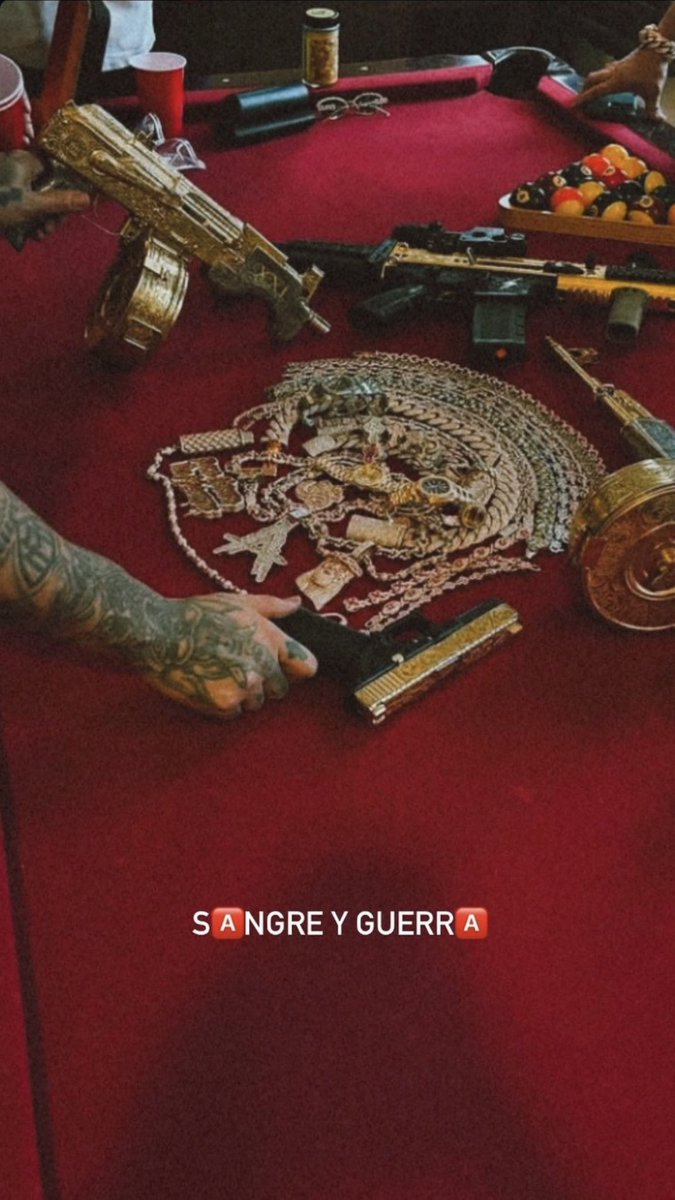 "Bebé a mí me cuida el cártel"