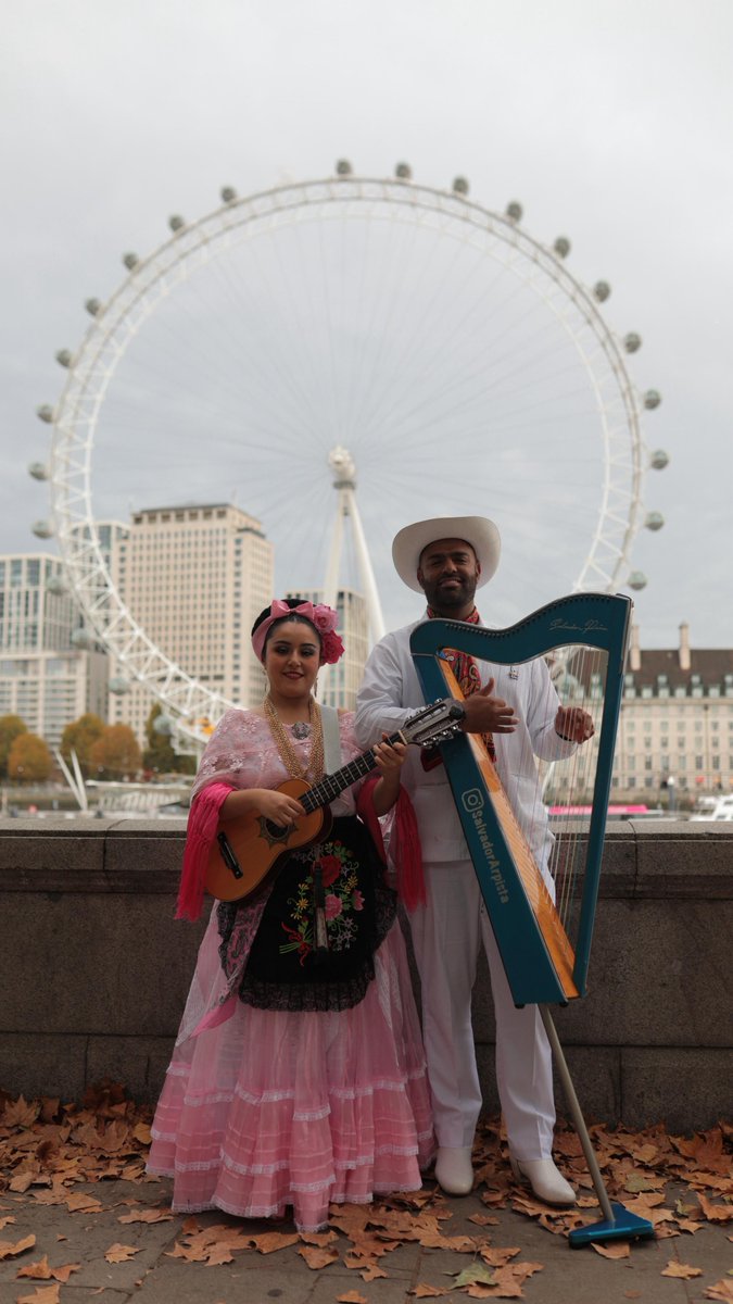 VeracruzTurismo's tweet image. ¡De Veracruz a Londres! ✨

Nos sumamos al 📍 World Travel Market, un escenario ideal para dejar en claro que nuestro estado es una experiencia turística única e inigualable 🤩.

Con cultura, tradición, rincones mágicos y mucha alegría #VeracruzEstáDeModa 👏.