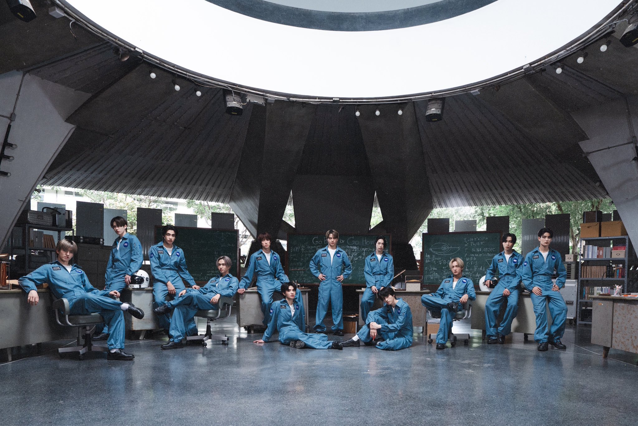 789 Because of You I Shine! Official BUS because of you i shine