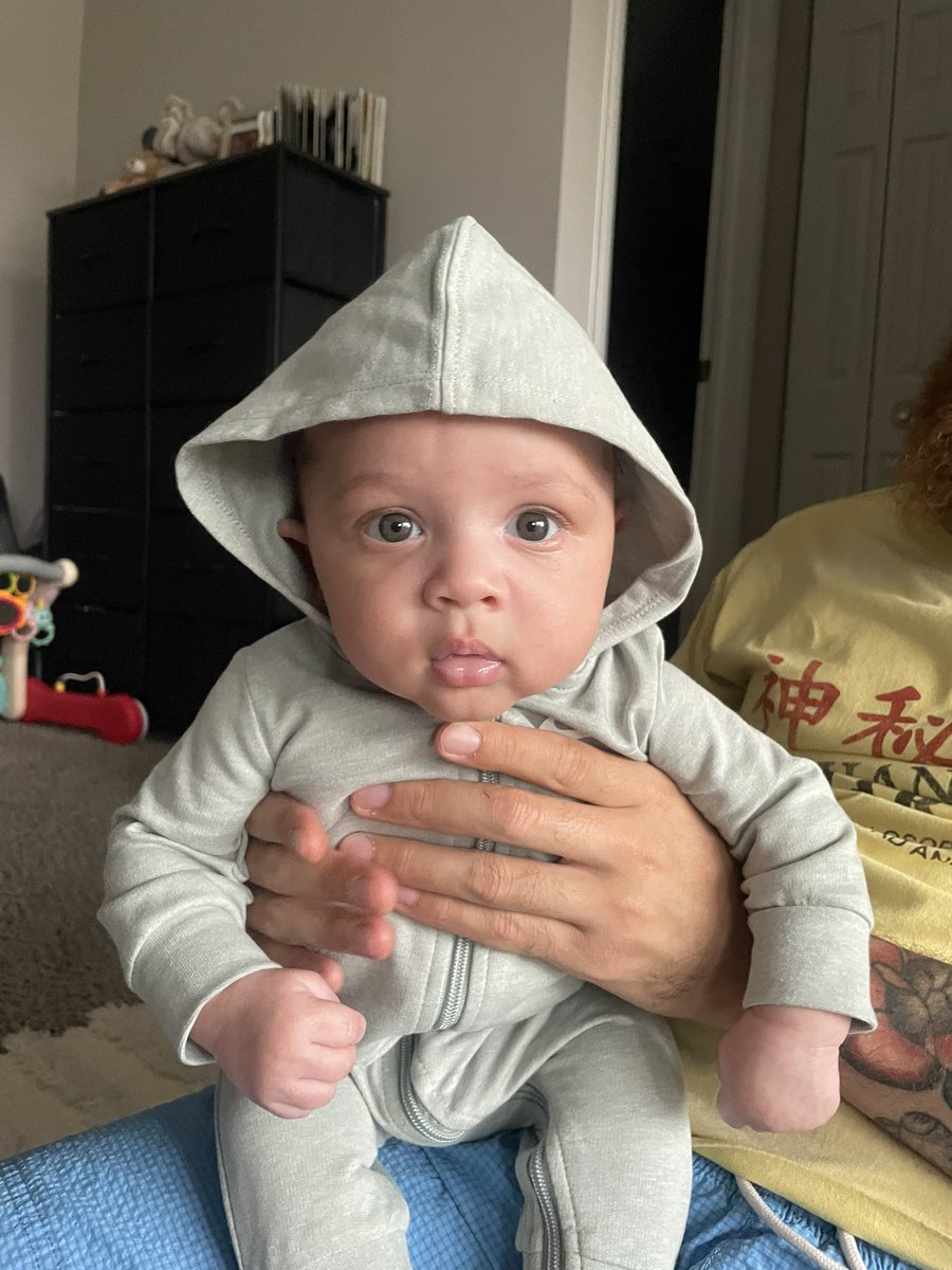 trulymeex3's tweet photo. My sunshine, love you poppas 💙 I’m obsessed w/ my son lol https://t.co/fysvXoVeTA