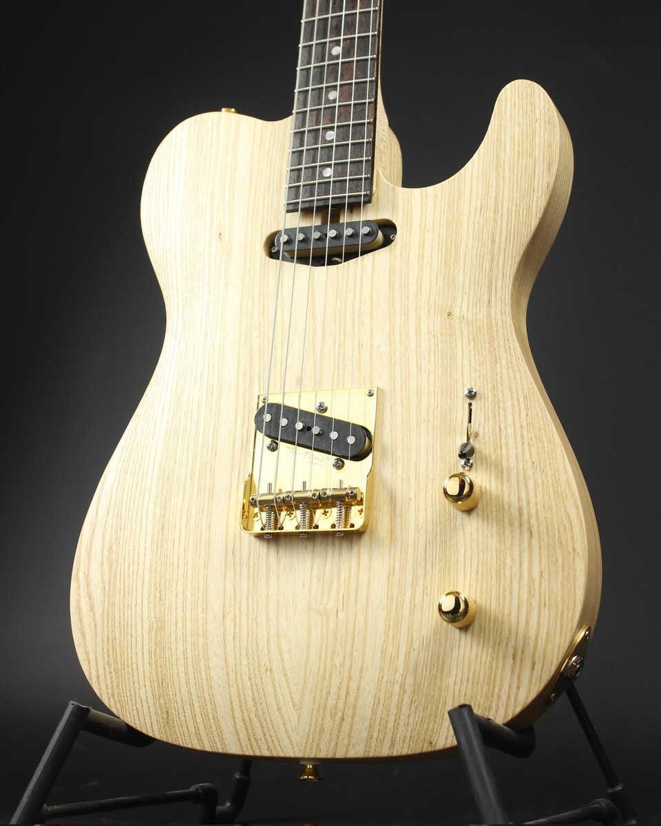 た*ー様 中棹三味線 ショートスケール ドレスアップ済 エレキ た*ー様