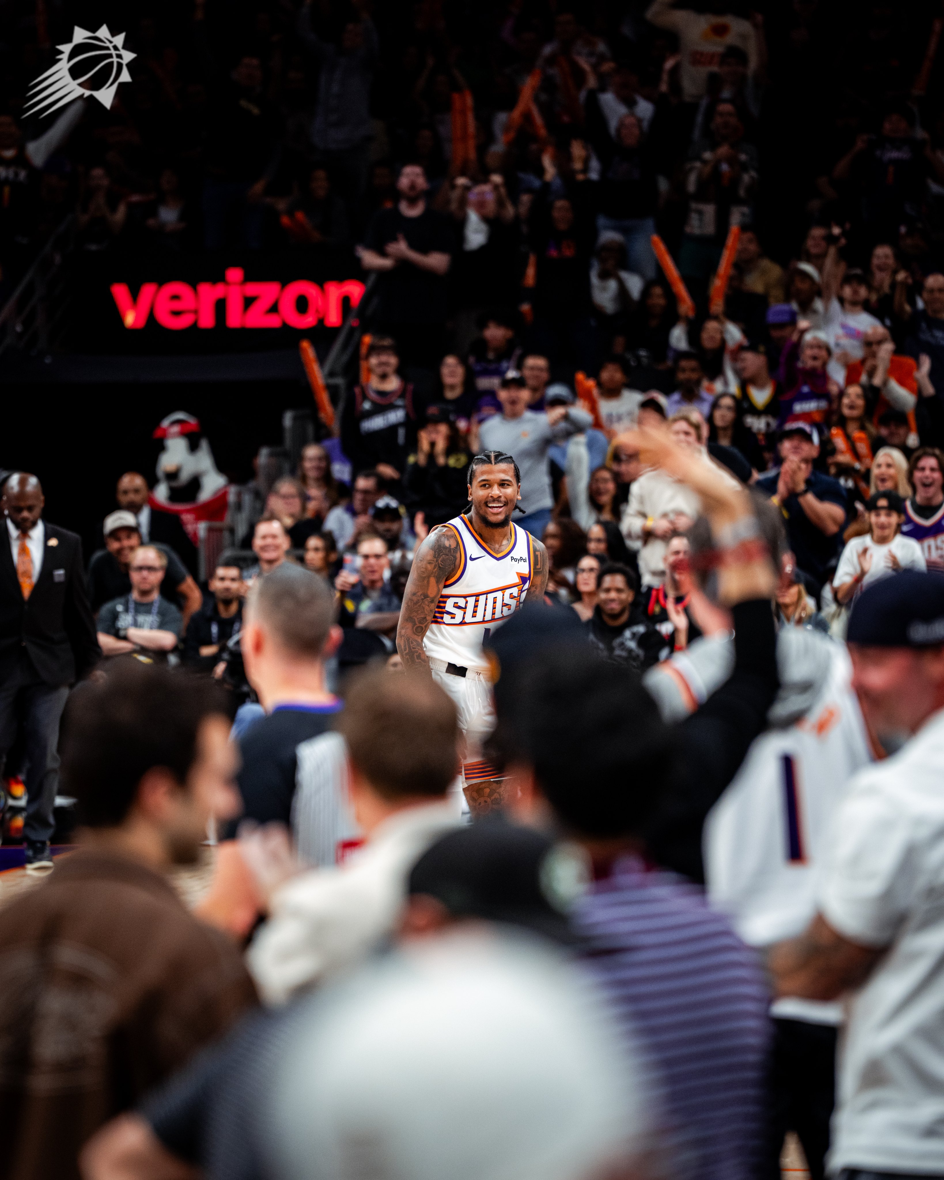 En su primer partido con la camiseta de los Suns, Jalen Green la rompió y ya ilusiona a la gente de Arizona.