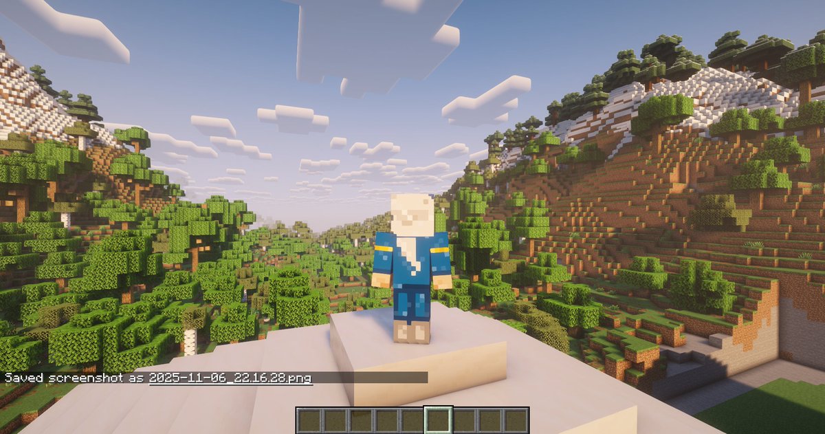 AdamAchlan's tweet image. I just got Minecraft. The skins sucked, so I made my own and it actually turned-out way better than I expected.

who wants this skin?

#Pleiadian #GalacticFederation #Minecraft