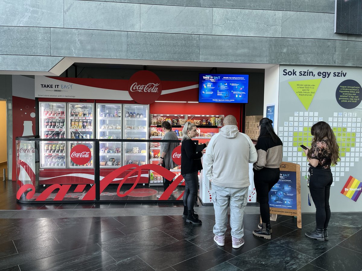 CloudpickTech's tweet image. Redefining Retail with AI-Powered Container Stores 🚀🏪
Mobile. Modular. Autonomous.
Cloudpick&apos;s AI container stores bring 24/7 &quot;grab-and-go&quot; retail anywhere — highways, campuses, or smart cities.
Plug in, power on — no staff, no queues.

#Cloudpick #AI #SmartRetail #Automation