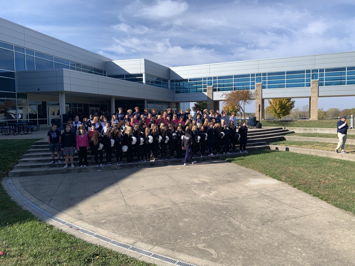 LSW Girls T&F/XC tweet media