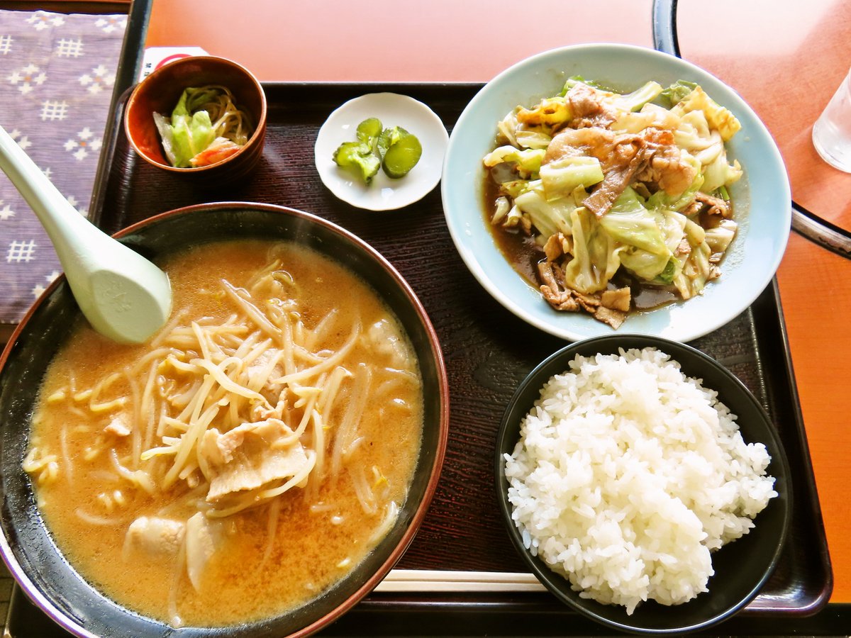 note1109's tweet image. 伊那市の&quot;老舗&quot;大衆食堂でひるめし😋

詳しくはブログで👍
↓↓
【食堂みのりや】
 note1109.blog.fc2.com/blog-entry-191… 

#伊那市ランチ #伊那市 #沢渡 #みのりや