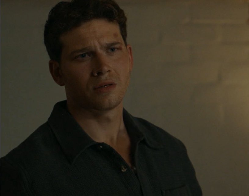 junobuckley's tweet image. “why did you play along earlier?” “you seemed like you needed it” my heart.. :( #911onABC