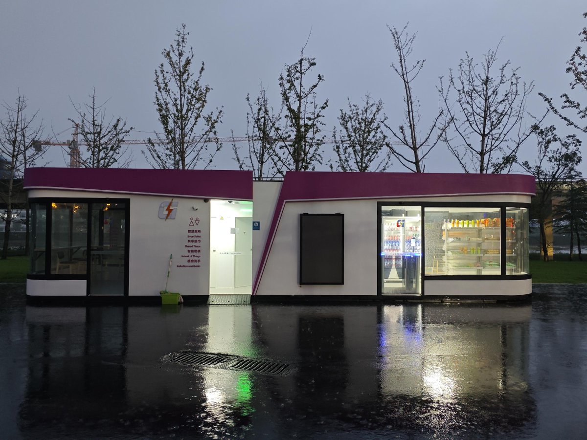 CloudpickTech's tweet image. AI unmanned stores at gas &amp;amp; EV stations are here. ⛽⚡ Scan in, grab, walk out — no staff, no queue. Shell, TotalEnergies, Sinopec, Tesla Supercharger etc. are exploring it. 
 #SmartRetail #AI