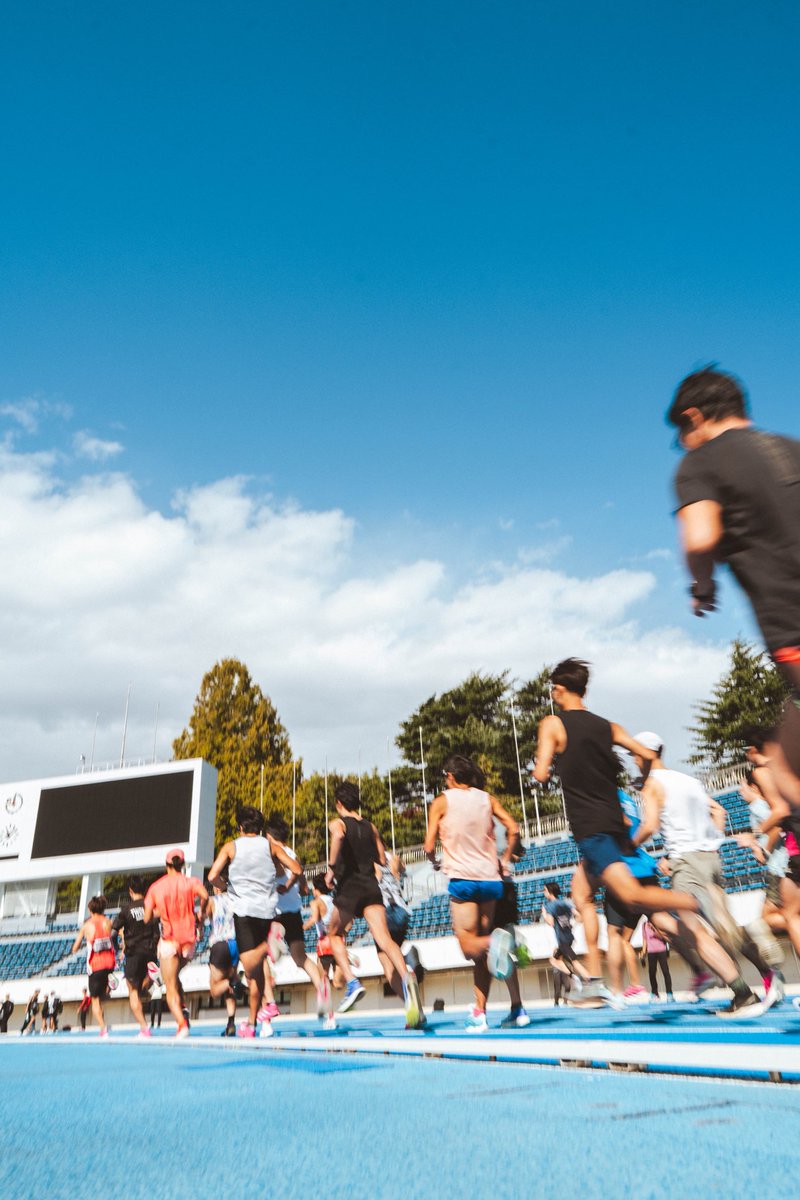 【クリエイティブ】

🏃‍♂️TWOLAPS TRACK DAY
ご参加ありがとうございました！

それぞれの目標に向かって走りながら
陸上競技を思いきり楽しむ
そんな一日になりました✨
またトラックでお会いしましょう🔥