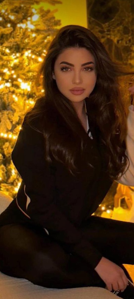 zenakalil follow back tweet media