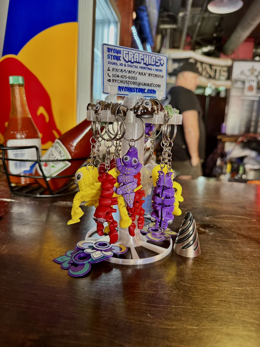 rychustore's tweet photo. Got my keychain Display installed at a local bar in New Orleans #3dprinting #nola #Louisiana #rychustore https://t.co/hngyIEa35W