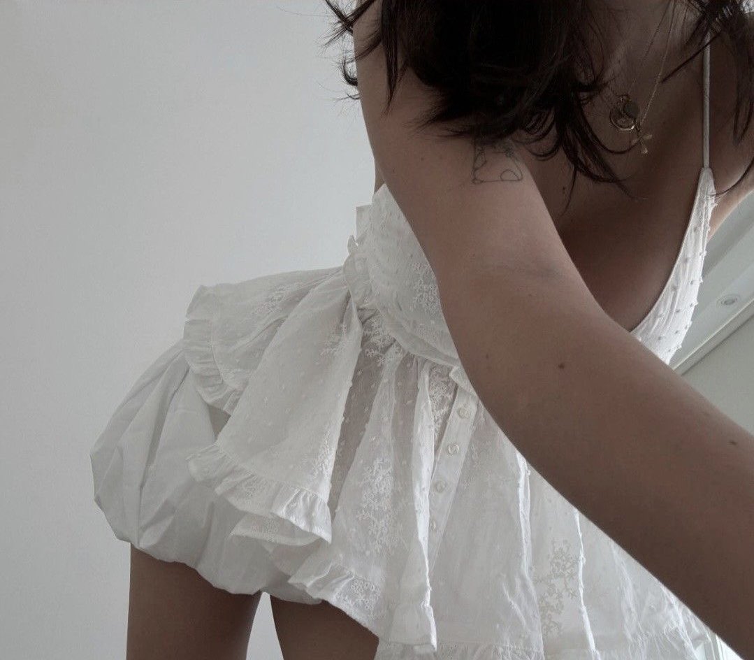 sendkissy's tweet photo. ⤷ a mimir  
 ㅤㅤㅤ⤷ + night 𝙘𝙖𝙢𝙚𝙧𝙖 𝙧𝙤𝙡𝙡
﹟↻ + ♡ ↷
ㅤㅤㅤㅤ #FreeRol / #SexRol https://t.co/f4Np9Jd5Oz
