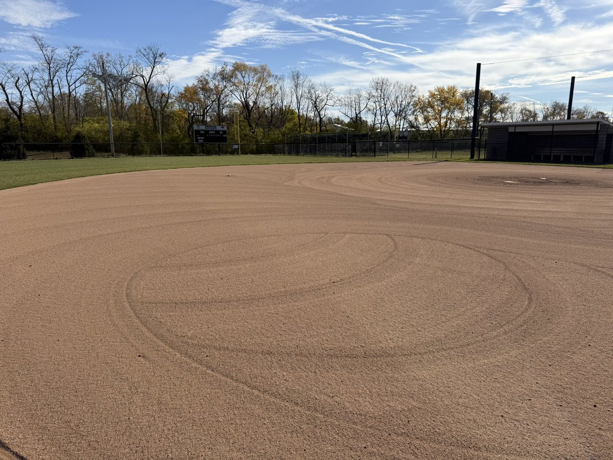 Blake Marschand / Marschand’s Athletic Field Serv. tweet media