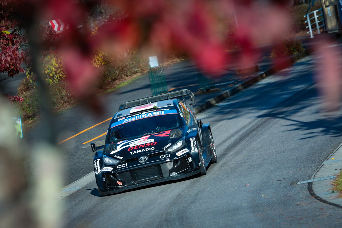 fernischumi's tweet image. Rally de Japón. Sébastien Ogier lidera y Kalle Rovanperä dice prácticamente adiós a sus opciones de Mundial #WRC diariomotor.com/competicion/no…