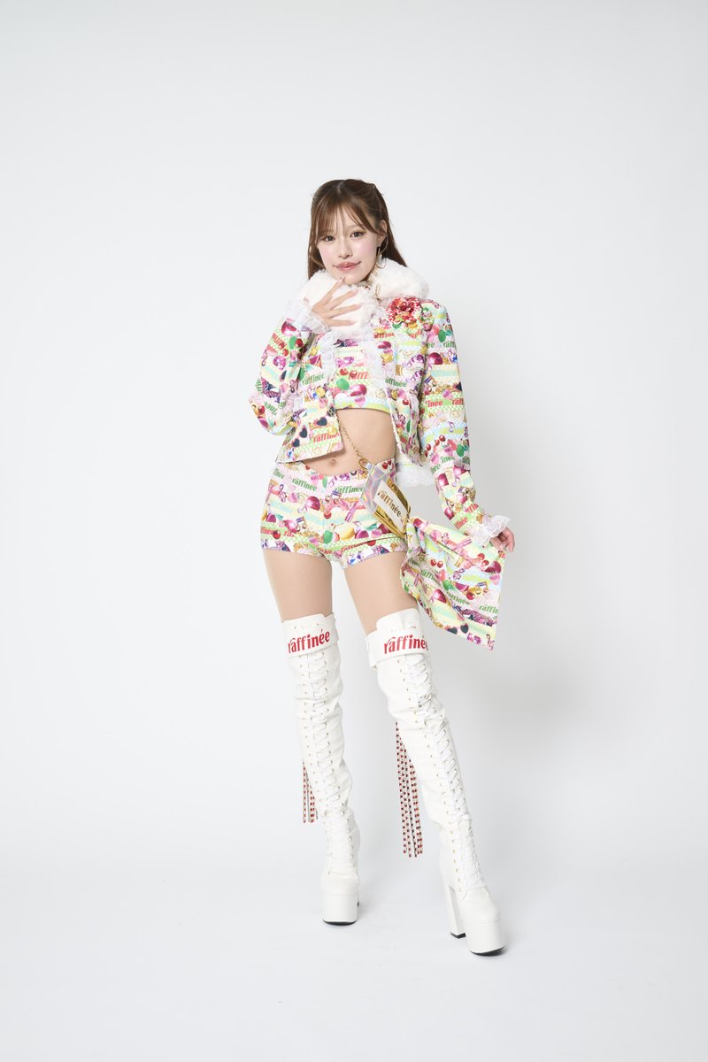 11月9日🎂
広瀬晏夕ちゃん お誕生日おめでとう♡

新しい歳も最高な1年になりますように☆彡

＃raffineeLady #raffineeμs #広瀬晏夕