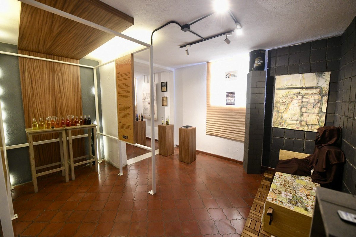 ¿Sabías que en Irapuato tenemos un lugar dedicado a la cultura cervecera? ¡Único en el Estado!🍺

Junto a la Secretaria de <a href="/turismogobgente/">Secretaría de Turismo e Identidad</a>, <a href="/lupita_roblesmx/">Lupita Robles</a>, visitamos el Museo de la Cerveza, un testimonio de tradición familiar que es un motor de dinamismo económico y turístico.