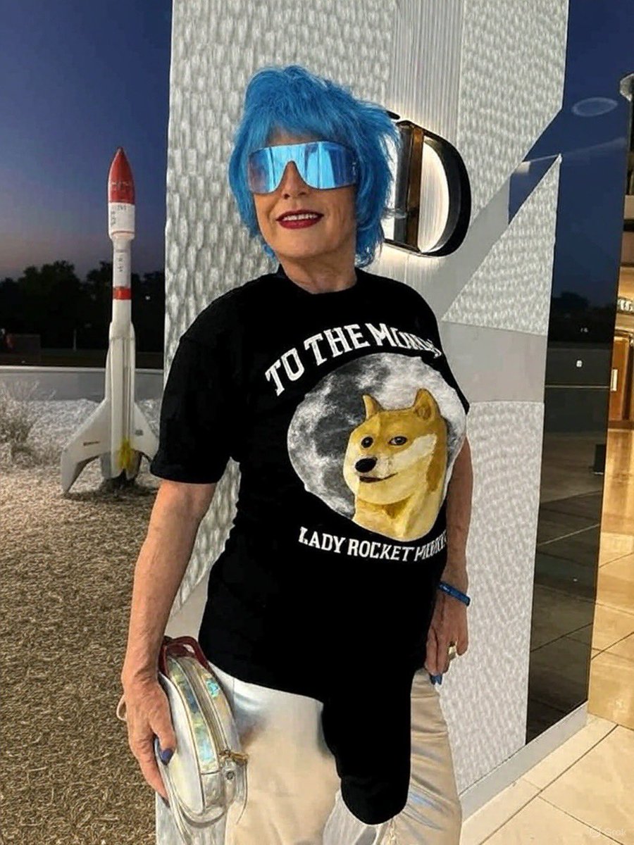 Lady Rocket tweet media