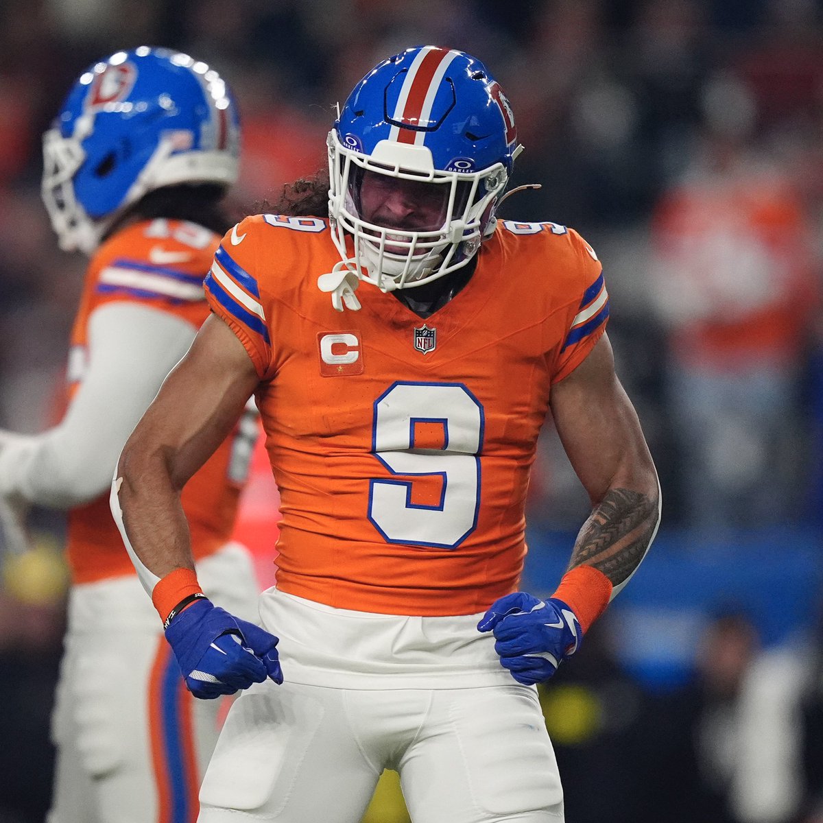 DNVR_Broncos's tweet photo. WHAT A SIGNING HUFANGA HAS BEEN https://t.co/2UCUyeOFwc