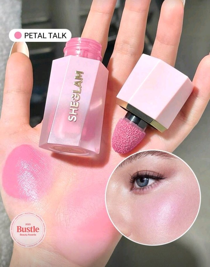 DommeAlbaFans's tweet photo. Maquillaje que le he comprado a mi DIOSA 
@dommealba https://t.co/wXygY81UaJ