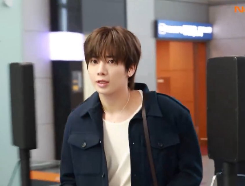 explorer25th's tweet image. 미남