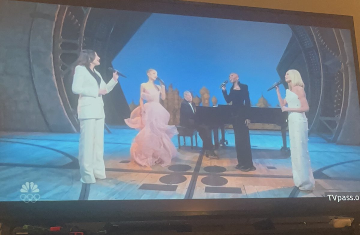 This is what broke me today. #idina