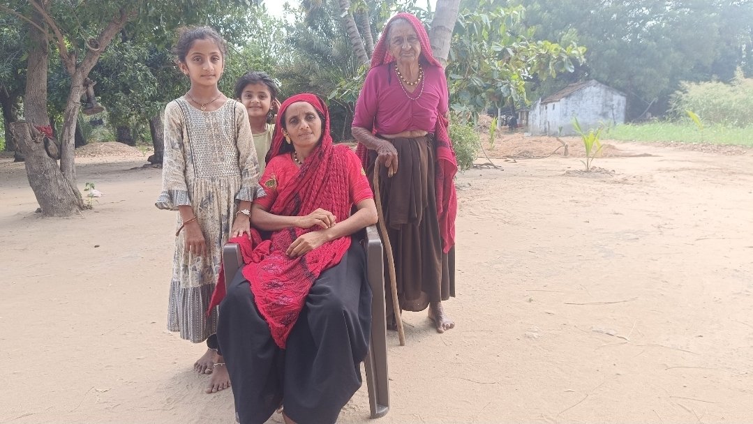 UtthanAdani's tweet photo. The pillar of firm determination and faith is Mother! ❤️#adanifoundation #utthan https://t.co/wDhZ0F5vbt