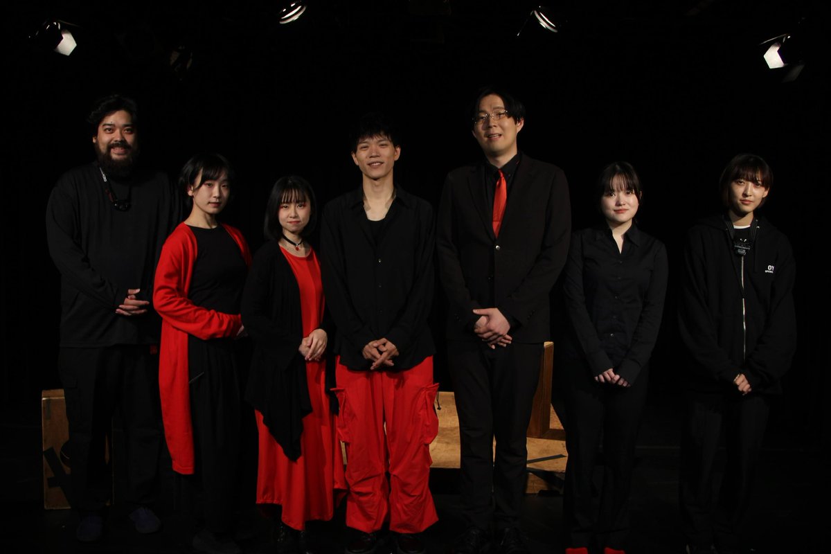 shoutasan2's tweet photo. 大変遅くなってしまいましたが、、
ルルイエの黄昏 第一回公演「アカツキカゲリ」終演致しました❗️

去年の延期前の稽古から合わせると一年、走り切りました…

色んな面で、刺激になった本作。本当に出会えて良かったです。 https://t.co/NAT3yQTlSY