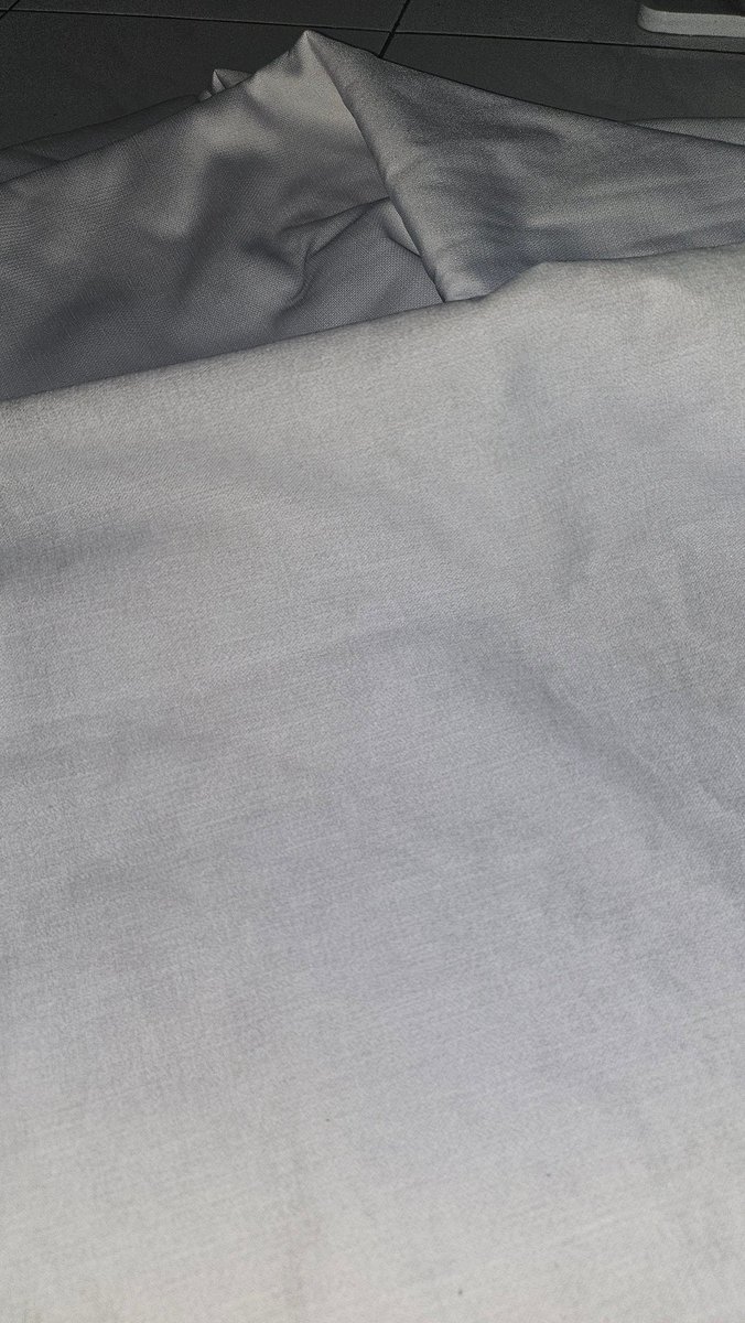 mayanggie's tweet photo. Melakukan adegan dewasa : Beli kain untuk sofa https://t.co/aFgsScCfJn