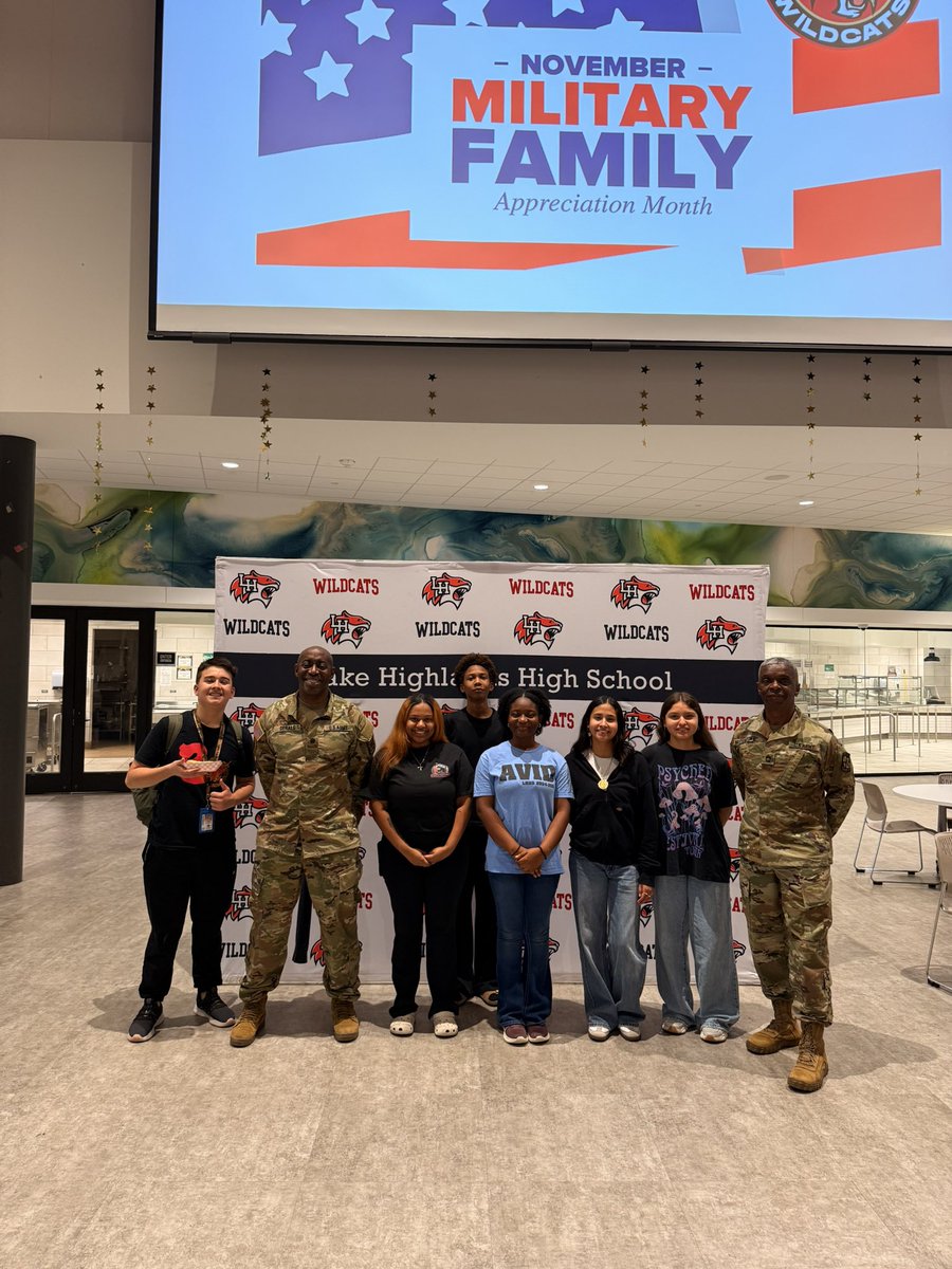 Wildcat Battalion JROTC celebrating military families <a href="/LakeHighlandsHS/">Lake Highlands High School</a> <a href="/RISDCCR/">RISD Advanced Learning Services</a>
