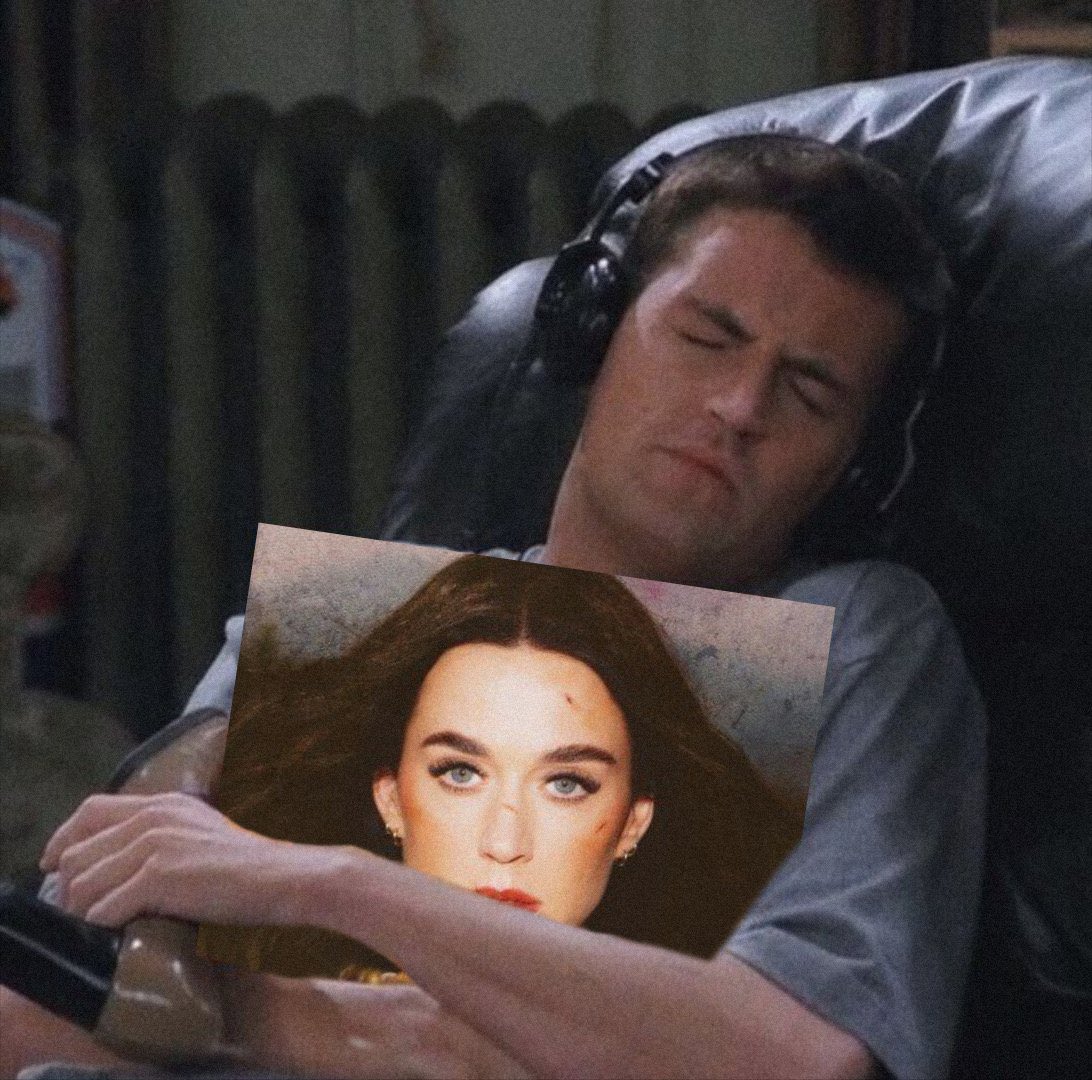 Katyciada's tweet image. Going to bed like this… I’m healed 🩹