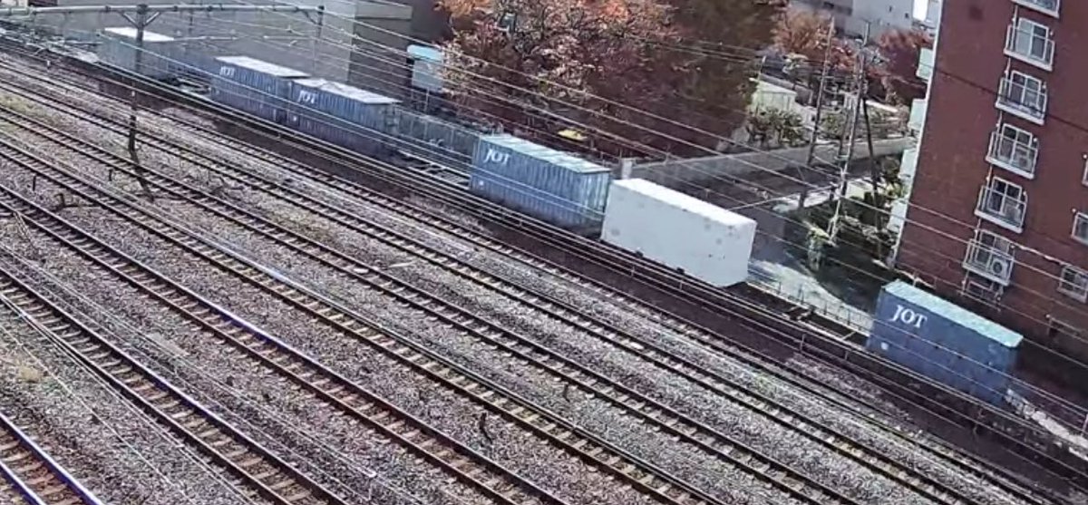 摂州高速貨物 on X