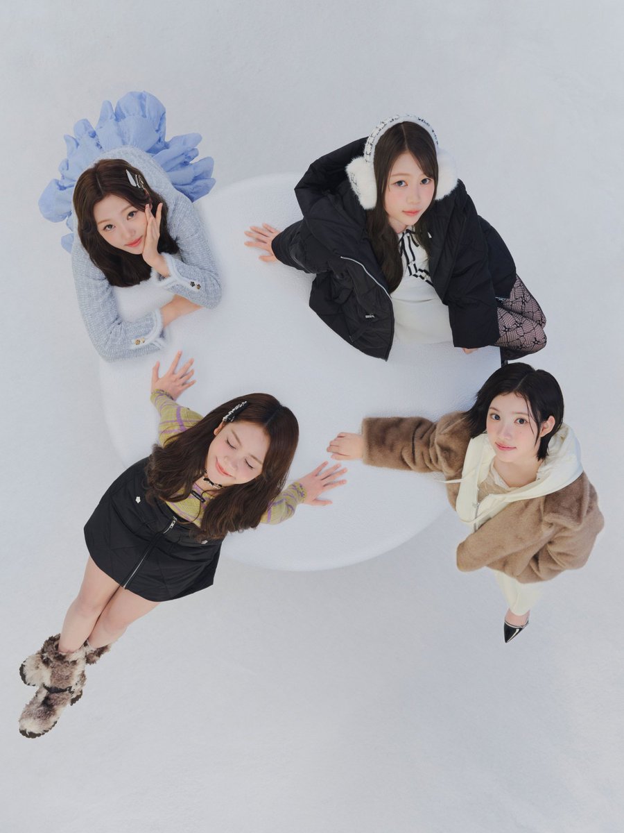 𝐋𝐈𝐋𝐘 𝐁𝐑𝐎𝐖𝐍 brings timeless femininity, 𝐌𝐀𝐑𝐘 𝐐𝐔𝐀𝐍𝐓 infuses playful London charm, and 𝗛𝗲𝗮𝗿𝘁𝘀𝟮𝗛𝗲𝗮𝗿𝘁𝘀 adds the touch of love that completes the story. Together, they create pieces that celebrate warmth — not just in texture, but in spirit.