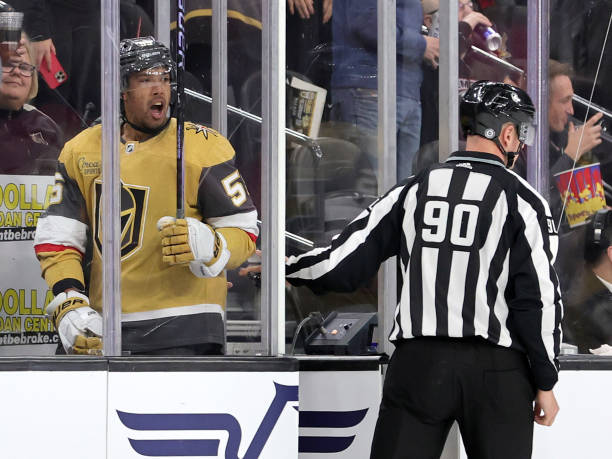 ScoutingTheRefs's tweet photo. Lightning vs. Golden Knights
Referee: Kendrick Nicholson #30
Referee: Tom Chmielewski #18
Lines: Devin Berg #87
Lines: Travis Toomey #90
https://t.co/kGNicQC1Zp
#GoBolts #VegasBorn #TBLvsVGK #NHL https://t.co/HJRSZhoXEH