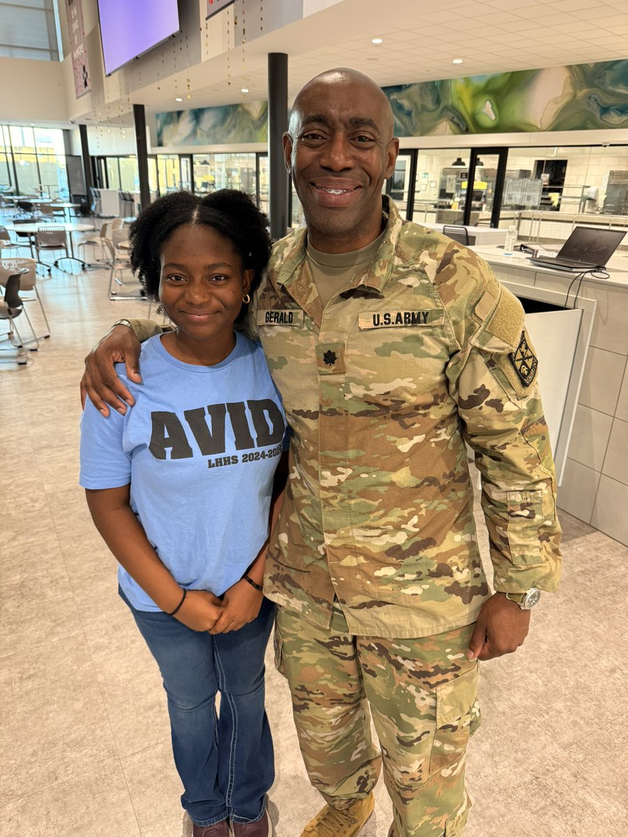 So proud of Ruth! She crushed her West Point interview <a href="/LakeHighlandsHS/">Lake Highlands High School</a>