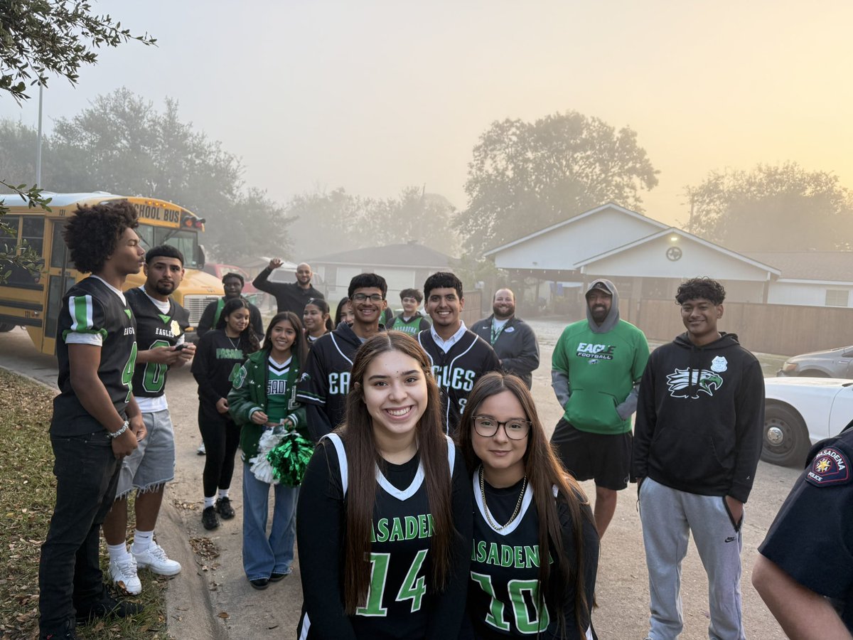 Kelly Friend tweet media