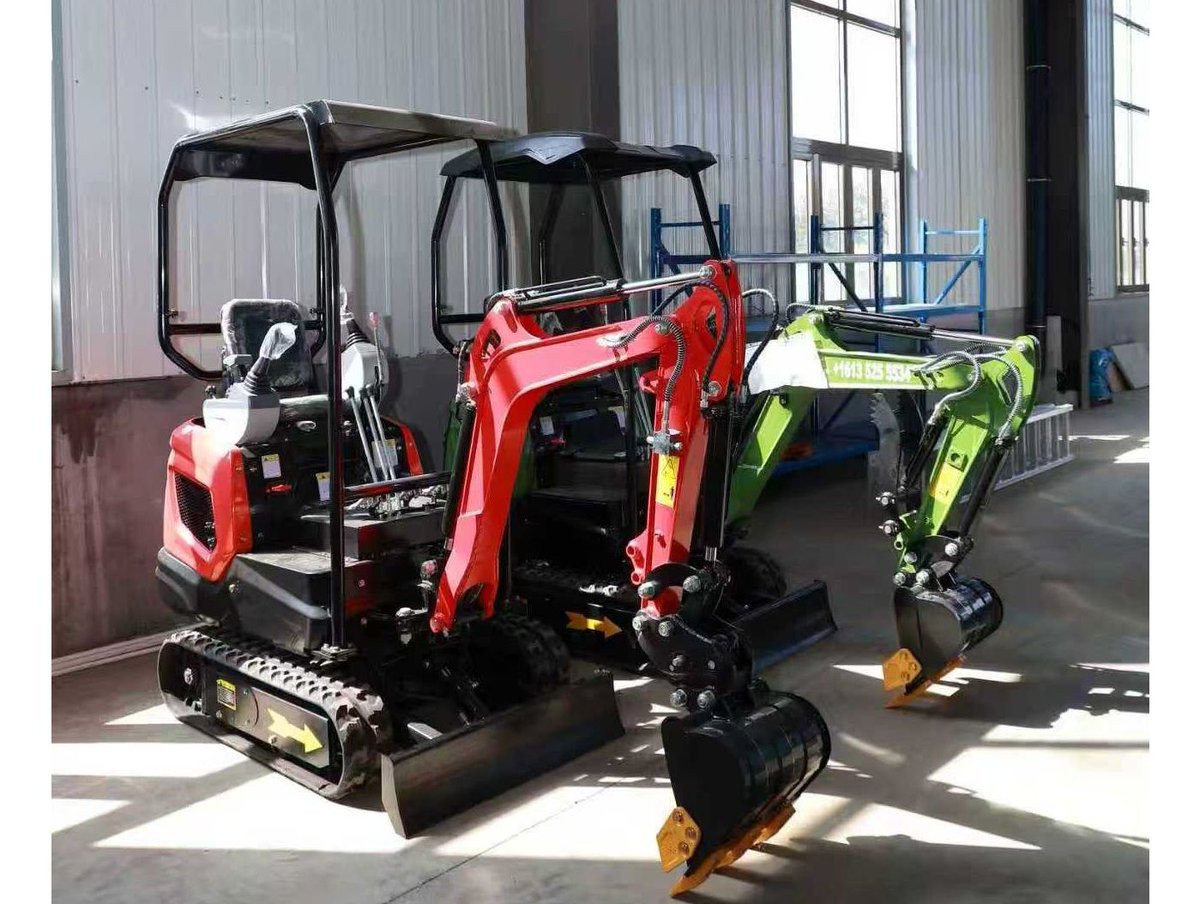 hongli_machine's tweet photo. Meet your new construction partner 🚜💪! This compact excavator combines high efficiency with sleek design, perfect for tight spaces in urban renewal or rural projects.#SmallExcavator #ConstructionTech #CompactMachinery #UrbanRenewal #ExcavatorSolutions https://t.co/2Cp7SC3CMa