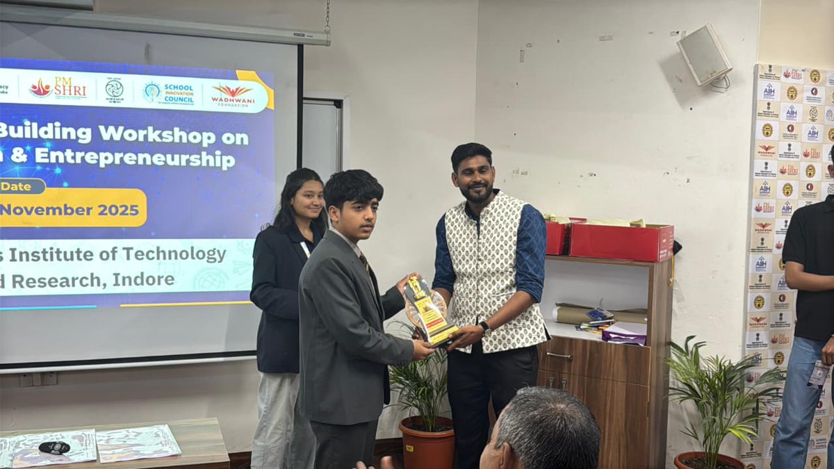 Choithram School tweet media