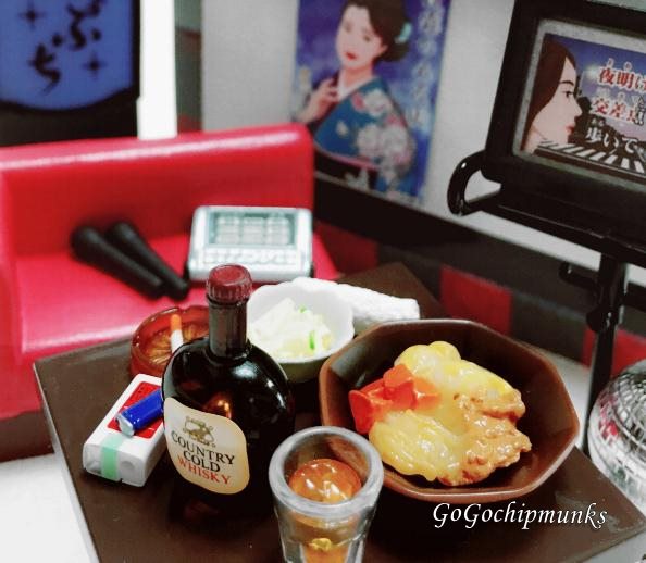 朝が好きだ☕🌞夜も好きだ🍶🍷
眠くなければ。

わたしとKalitaのおいしい珈琲生活　スナックぷち
#ぷちサンプル　#朝食　#ミニチュアフード　
kawaiimono.hatenablog.com/entry/coffeeli…