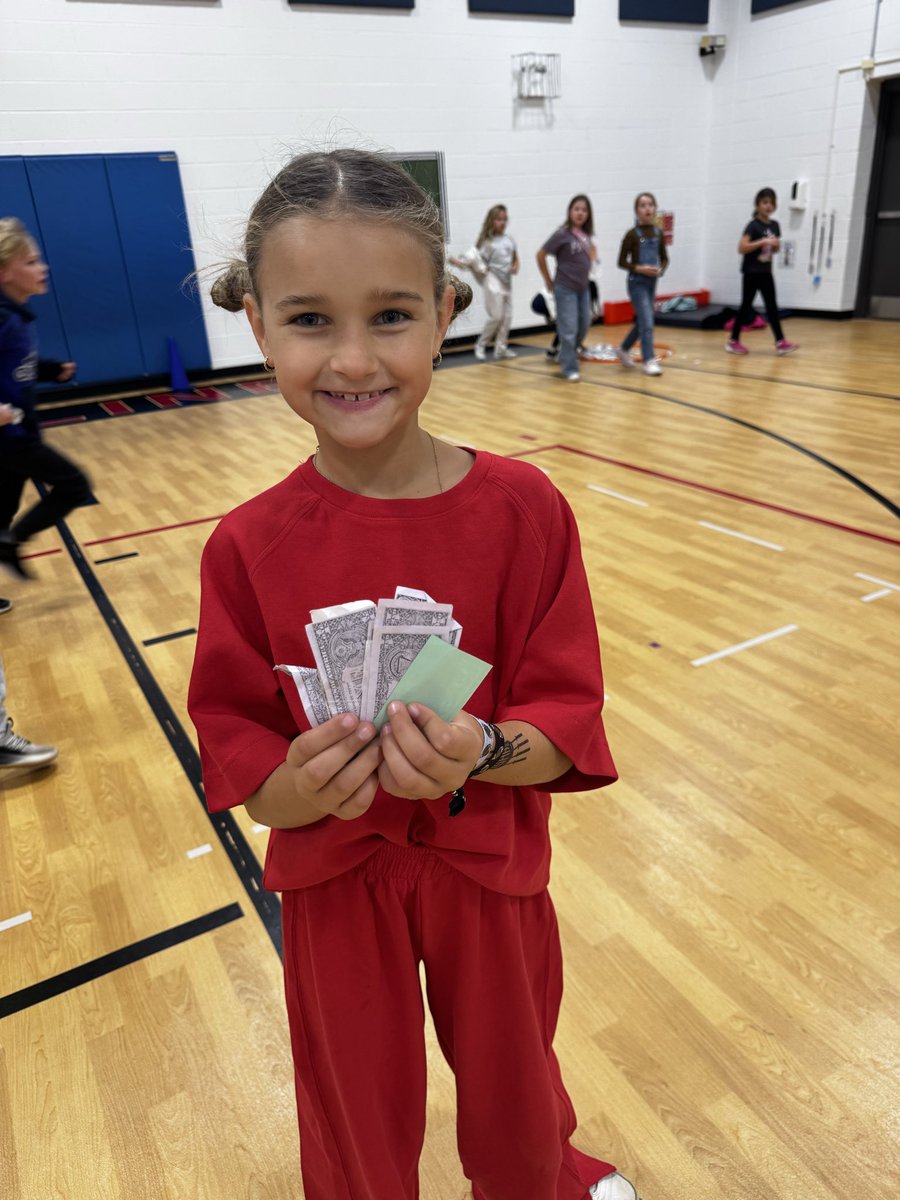 Lines PE tweet media