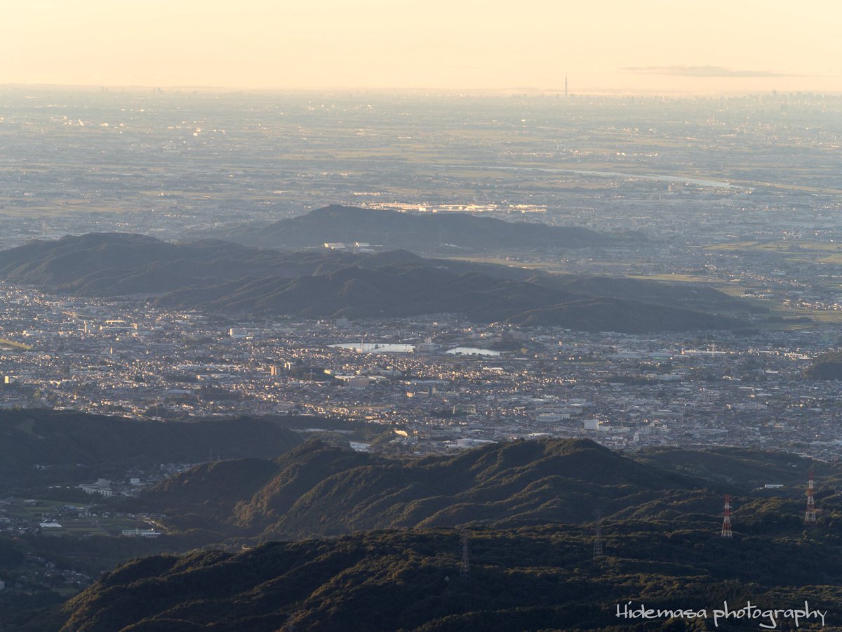 Hi_DesignFocus's tweet image. 鳥居峠の夜明け

[2025.11.1]

#鳥居峠 
#赤城山 
#紅葉 🍁
#ぐんま応援びと
#ぐんまの風景