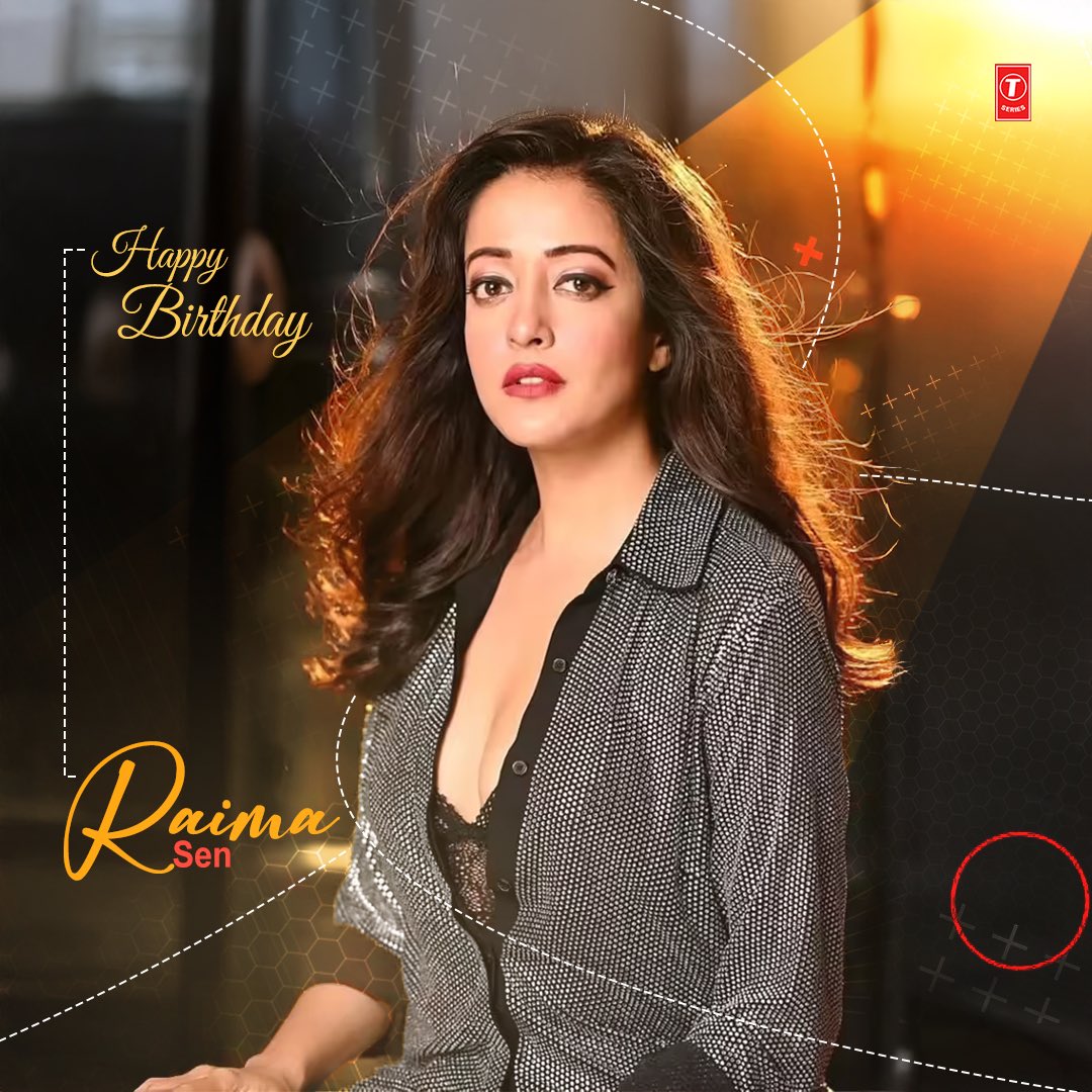TSeries's tweet image. Grace, charm, and pure elegance — that’s @raimasen! Happy Birthday

#TSeries #HappyBirthdayRaimaSen